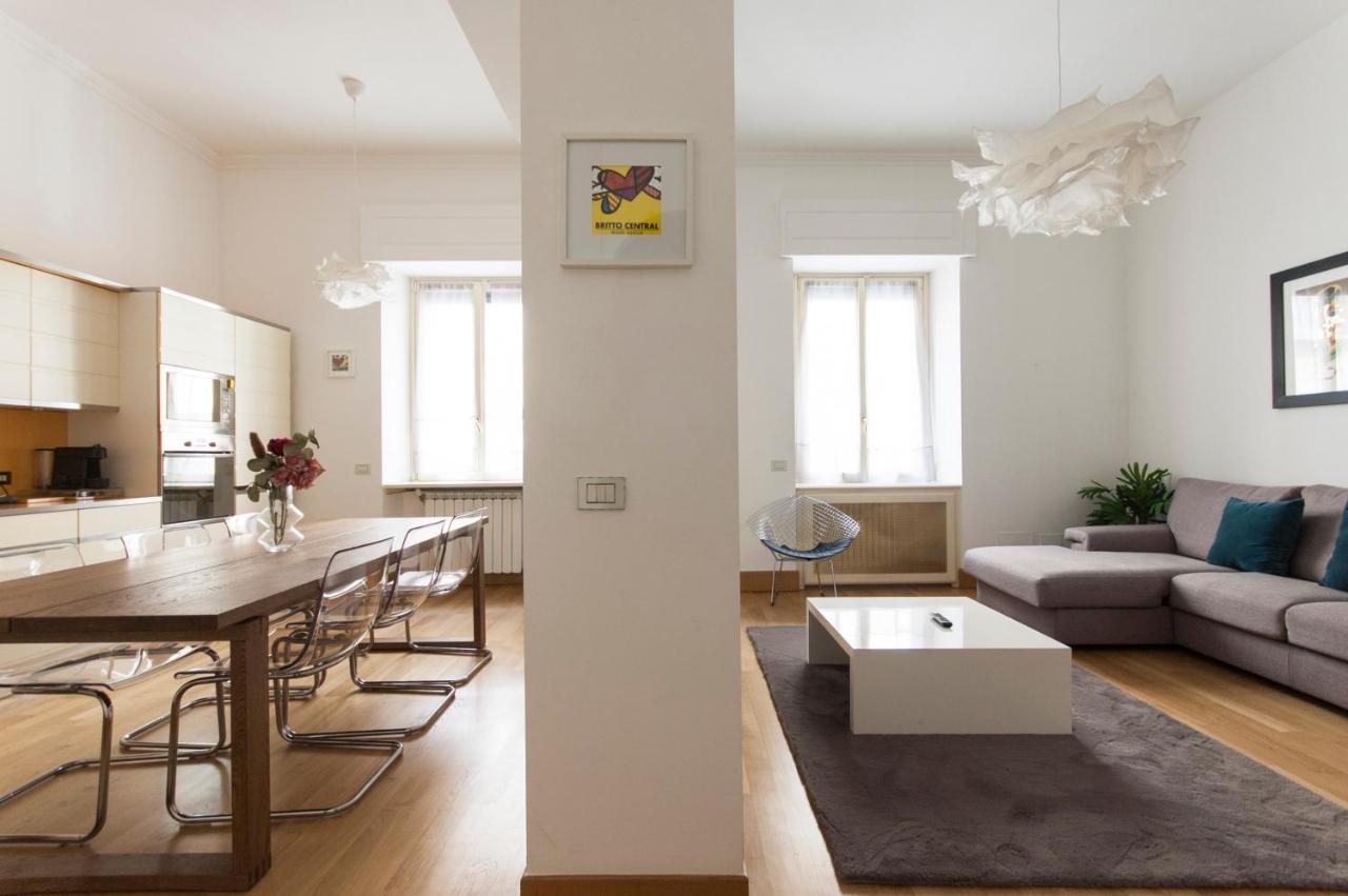 Youhosty - Dei Piatti 3 Apartment Milan Exterior photo
